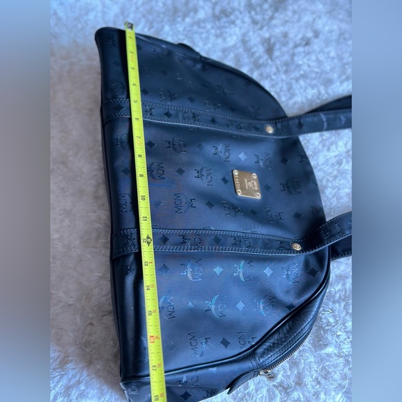 MCM PVC half moon shoulder bag - Picture 12 of 13